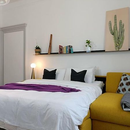 Stylish Flat Near Station And City Center كومو المظهر الخارجي الصورة
