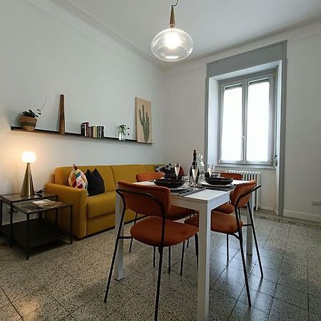 Stylish Flat Near Station And City Center كومو المظهر الخارجي الصورة