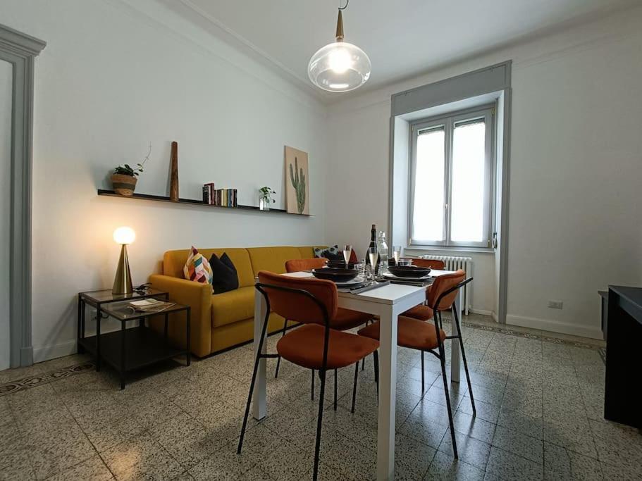 Stylish Flat Near Station And City Center كومو المظهر الخارجي الصورة