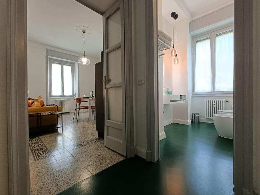 Stylish Flat Near Station And City Center كومو المظهر الخارجي الصورة